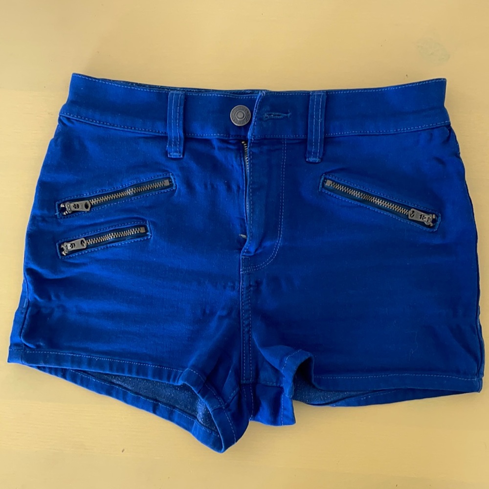 Abercrombie Mid rise Shorts
